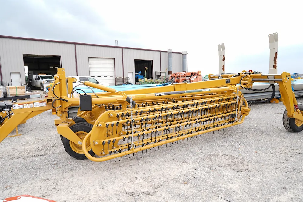 2025 VERMEER R2800