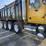 2005 MACK 690S