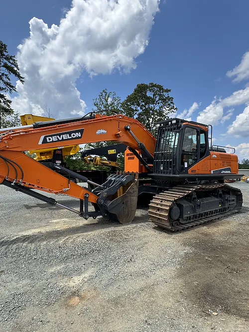  DEVELON DX225LL-5