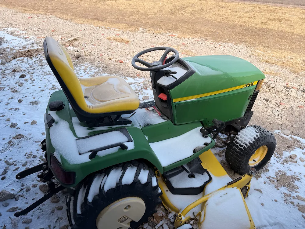 1998 JOHN DEERE 445