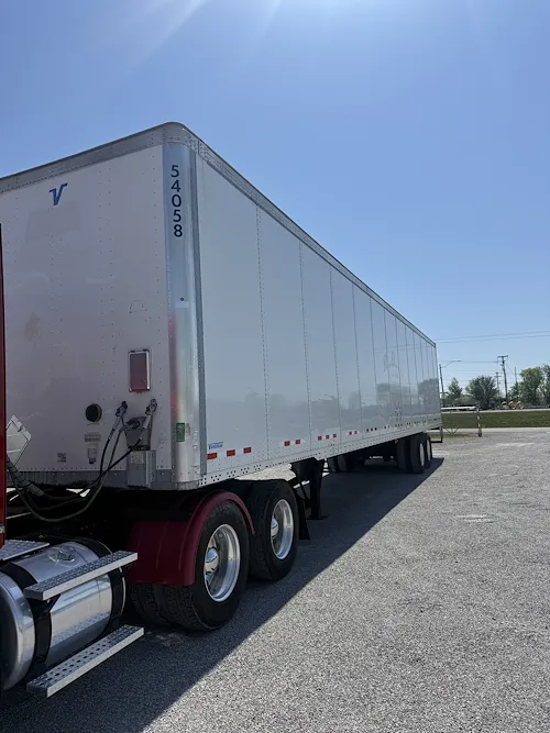 2017 VANGUARD 53' X 102"