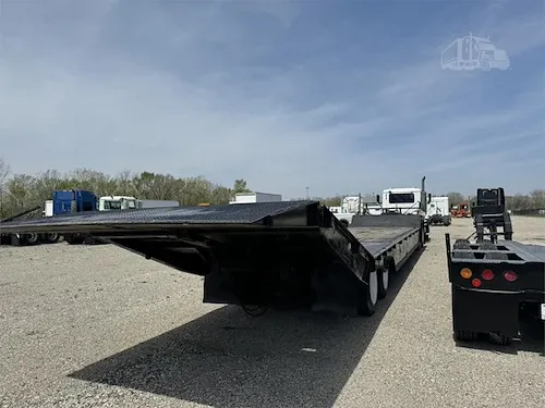 2007 TRAIL-EZE 48' X 102"