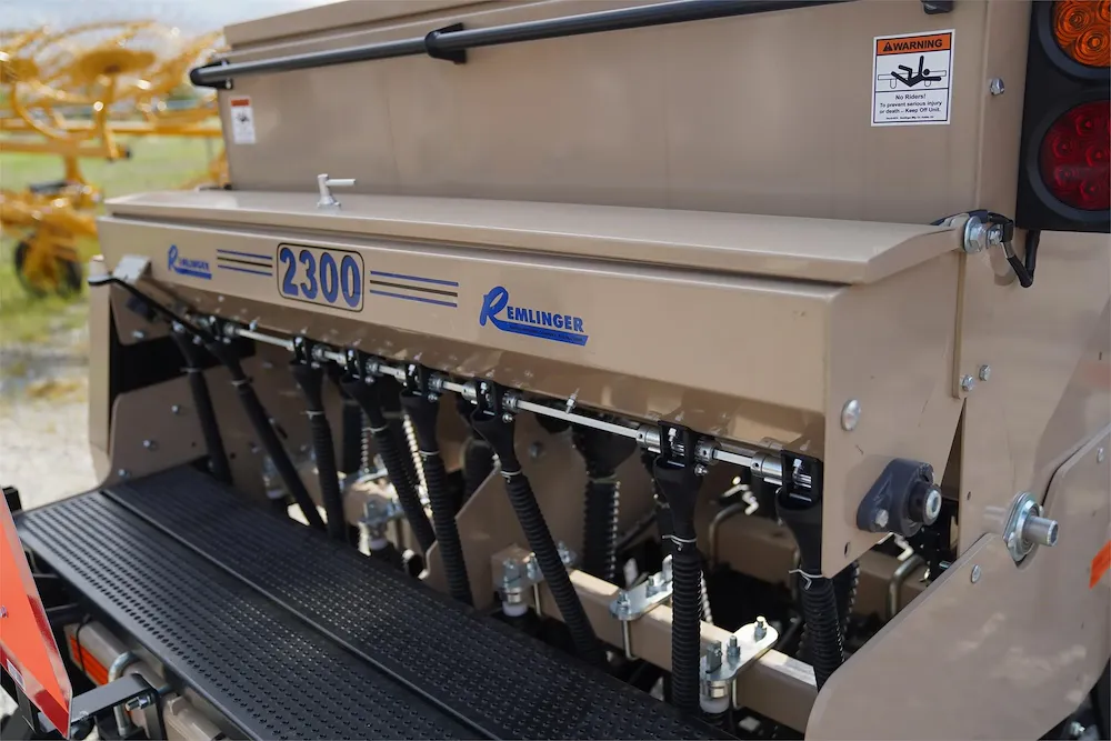 2025 REMLINGER 2300