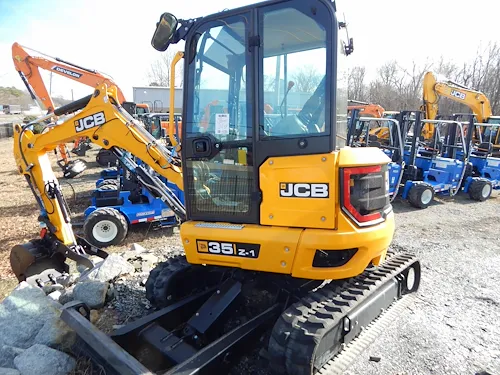 2024 JCB 35Z-1