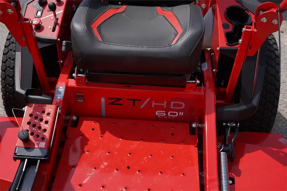 2025 GRAVELY ZT HD 60