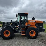  DEVELON DL220-7