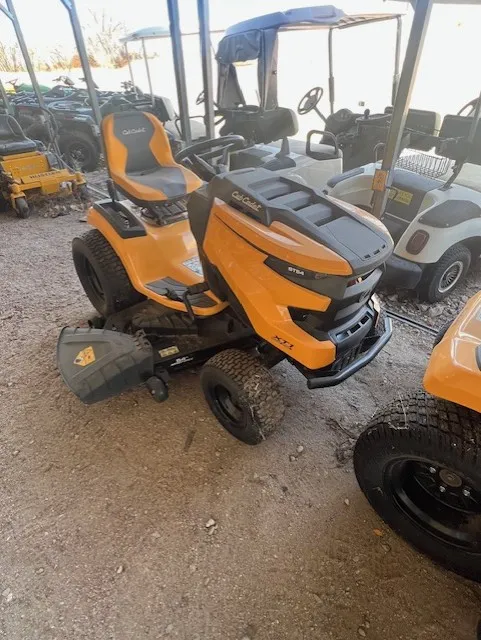 2024 CUB CADET ST54 XT1