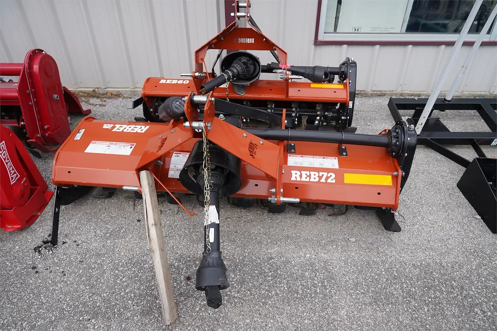 2025 RHINO REB72