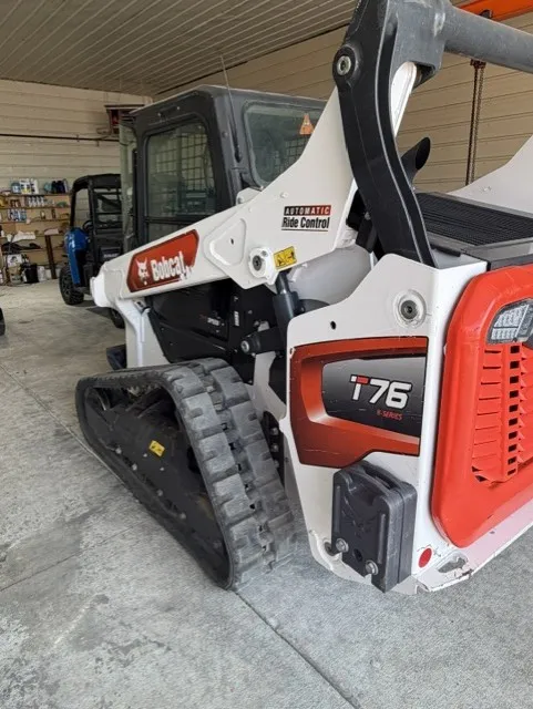 2022 BOBCAT T76