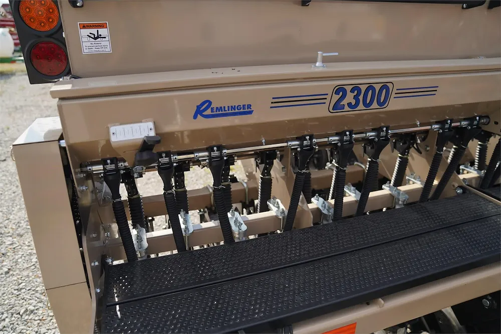 2025 REMLINGER 2300