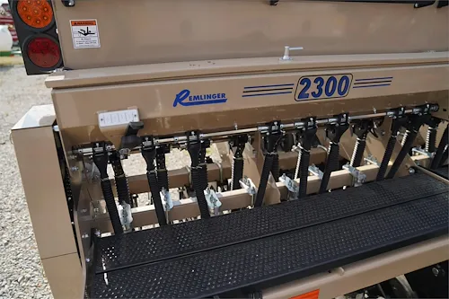 2025 REMLINGER 2300
