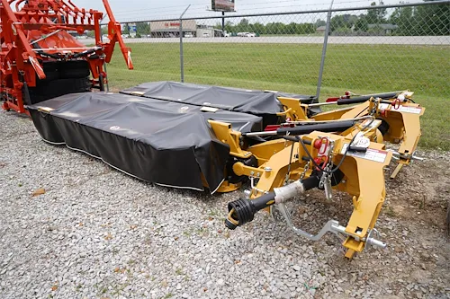 2025 VERMEER M7050