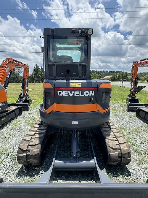  DEVELON DX50Z-7