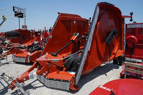 2025 RHINO 6200