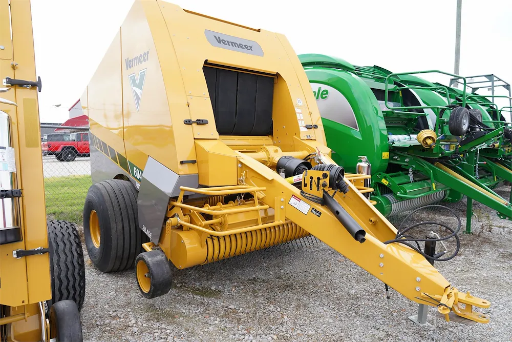 2025 VERMEER 604 PRO