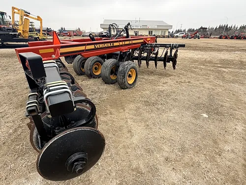 2023 VERSATILE SD650