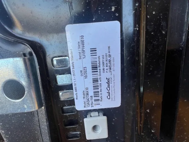 2024 CUB CADET ST54 XT1