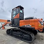 DEVELON DX225LL-7