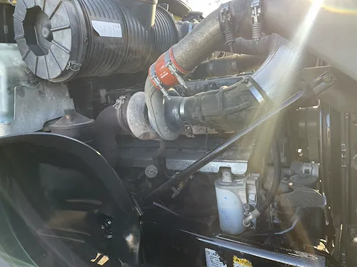 2005 MACK 690S