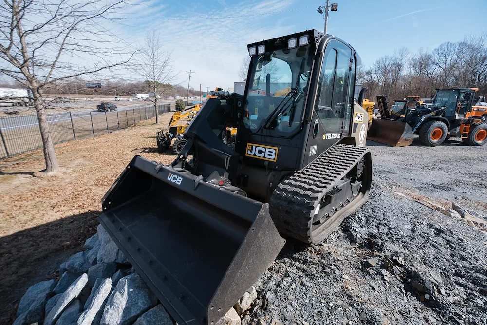 2026 JCB 3TS-8T