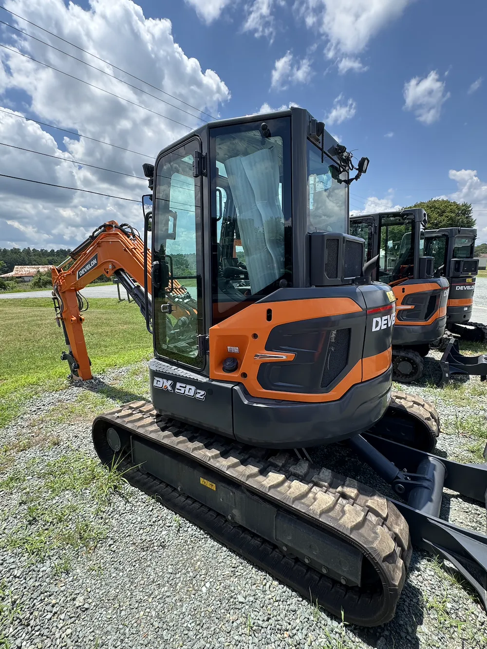  DEVELON DX50Z-7