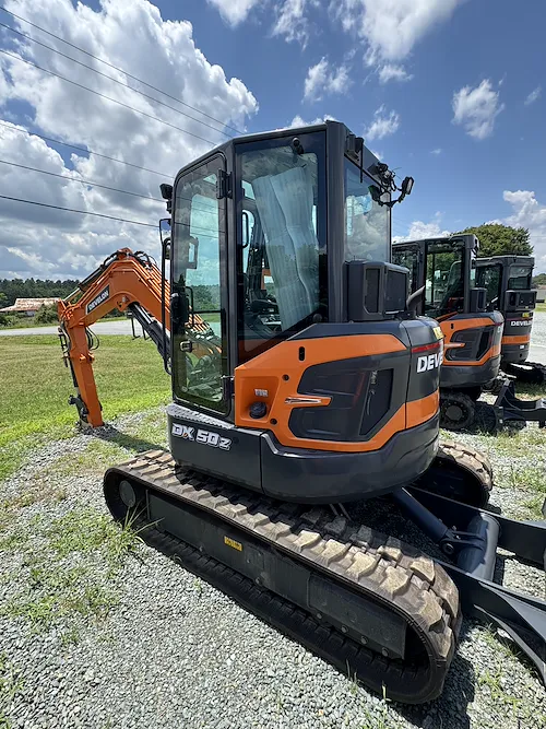  DEVELON DX50Z-7