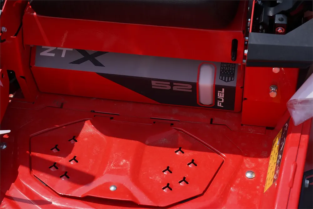 2025 GRAVELY ZT X 52