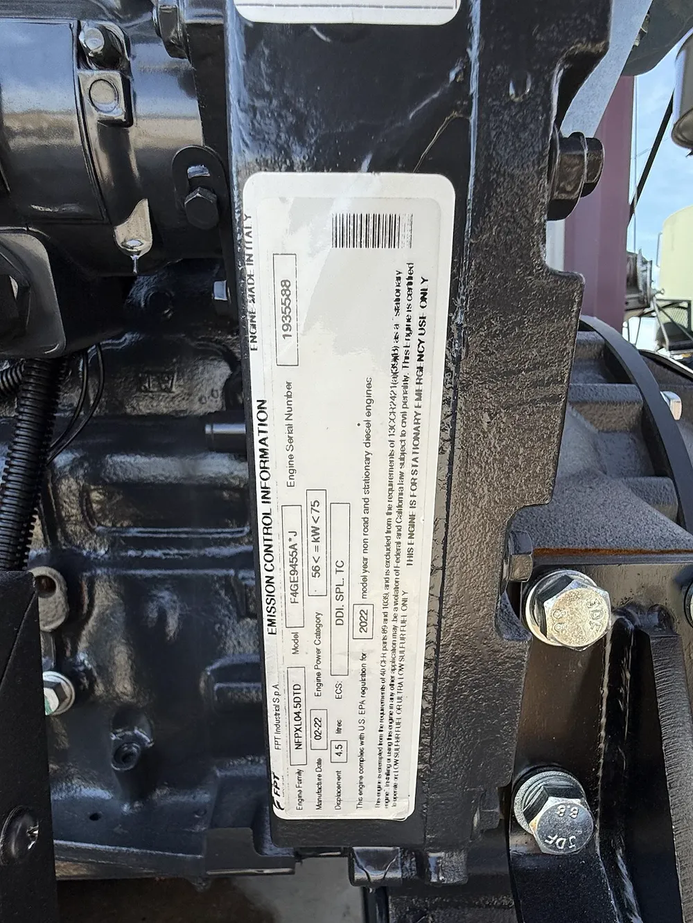 2025 FPT INDUSTRIAL NEF45SM2X.A008