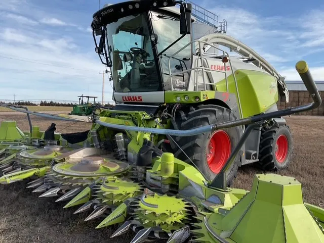 2022 CLAAS JAGUAR 990