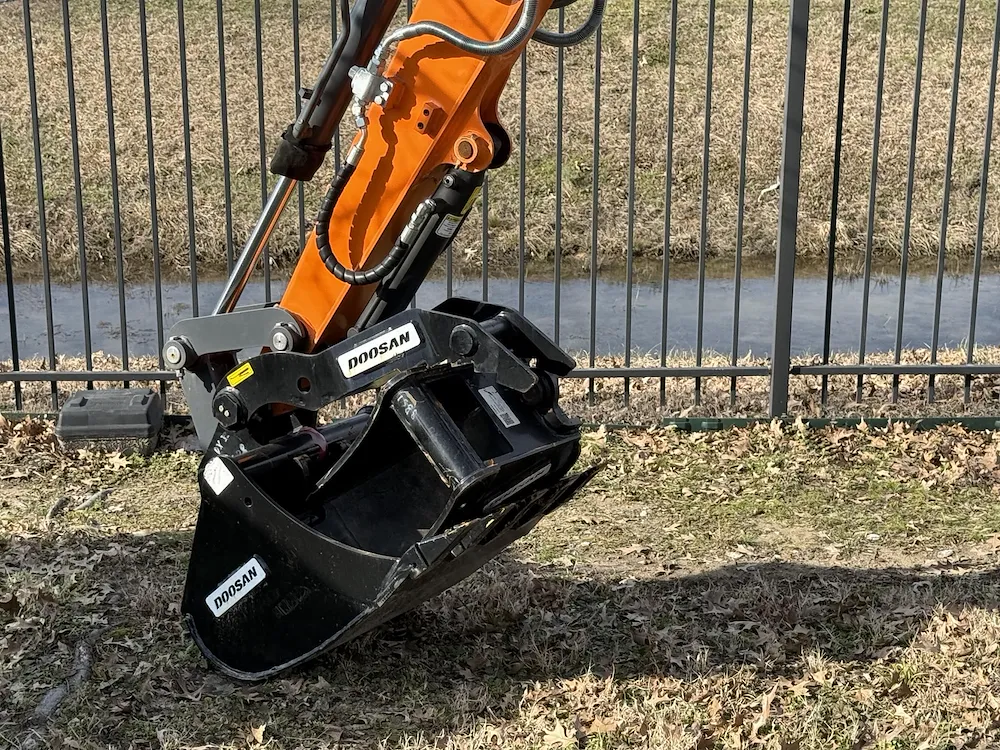 2025 DEVELON DX35Z-7