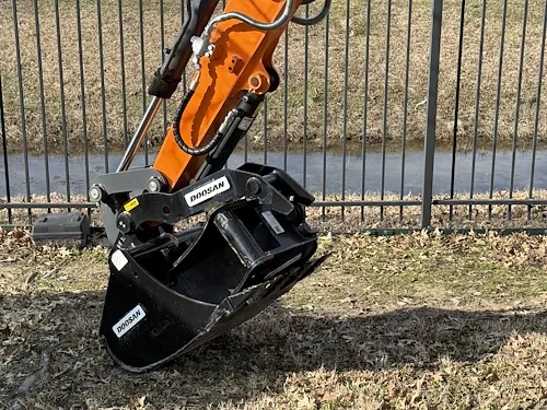 2025 DEVELON DX35Z-7