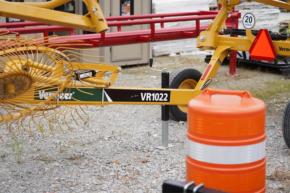 2025 VERMEER VR1022
