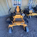 2024 CUB CADET ZT2