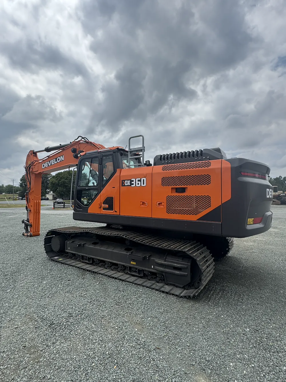  DEVELON DX360LC-9