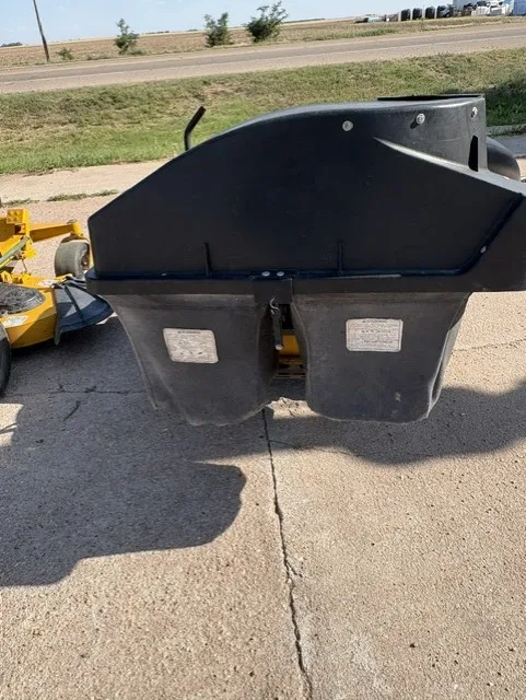 2016 HUSTLER RAPTOR FLIP UP