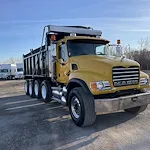 2005 MACK 690S