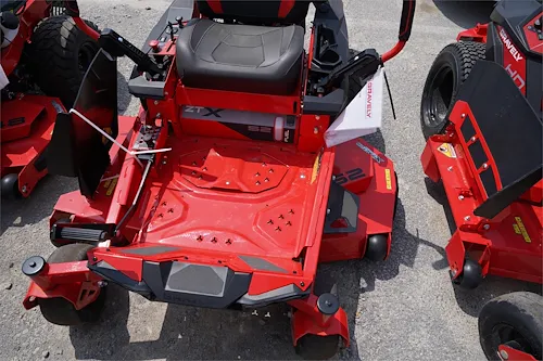 2025 GRAVELY ZT X 52