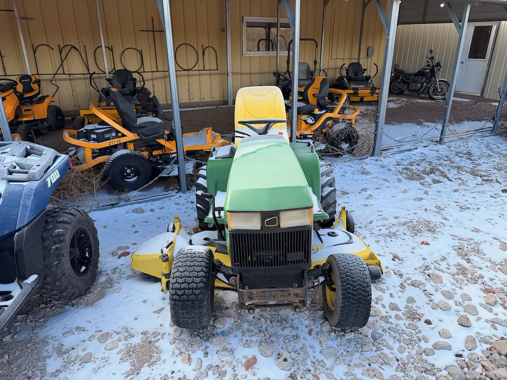 1998 JOHN DEERE 445