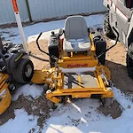 2004 HUSTLER FASTRAK 44