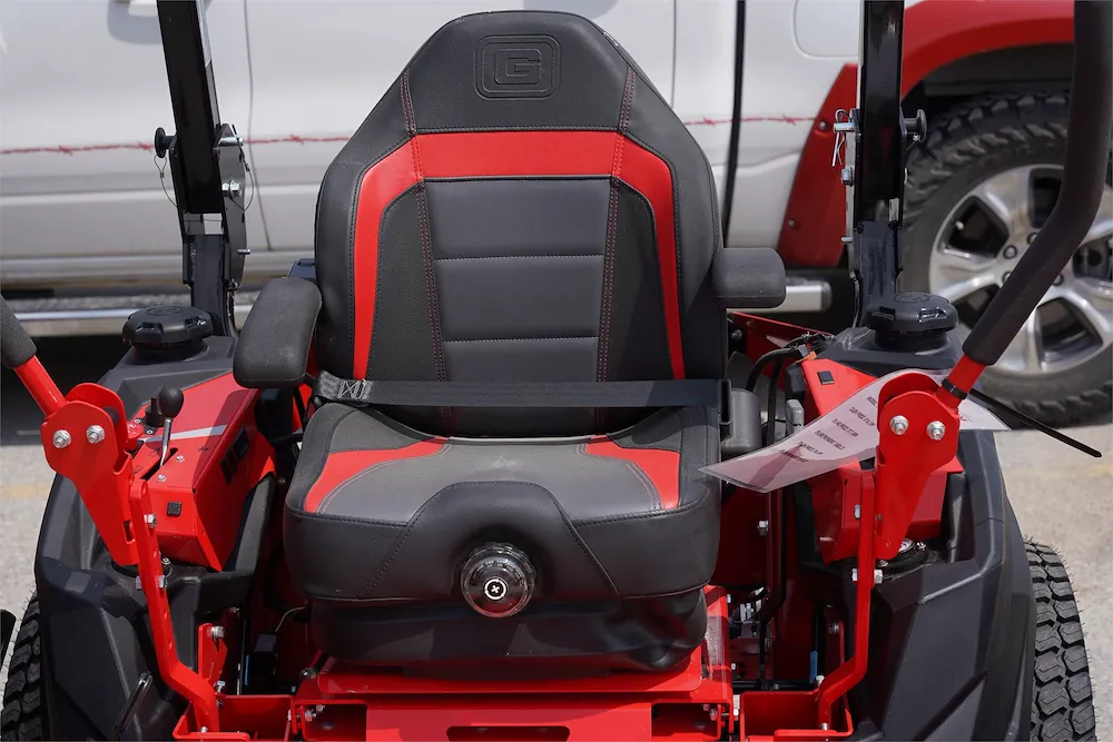 2025 GRAVELY PROTURN MACH ONE