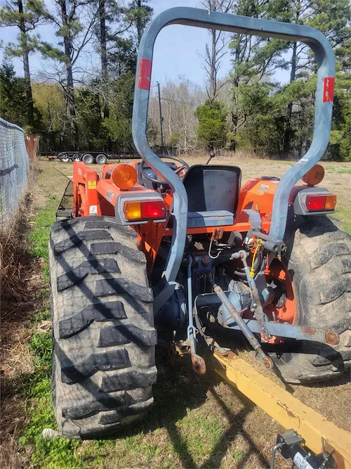 2013 KUBOTA L4400DT