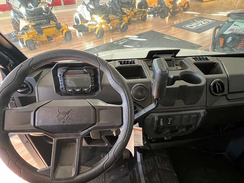 2025 BOBCAT UV34