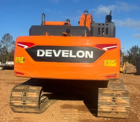 2023 DEVELON DX200LC-7