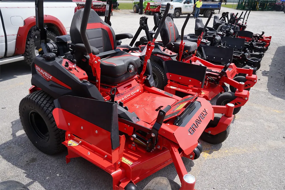 2025 GRAVELY PROTURN MACH ONE