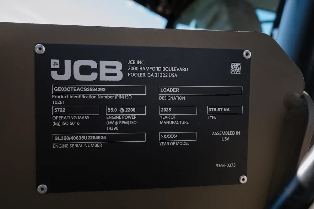 2026 JCB 3TS-8T