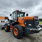 DEVELON DL220-7