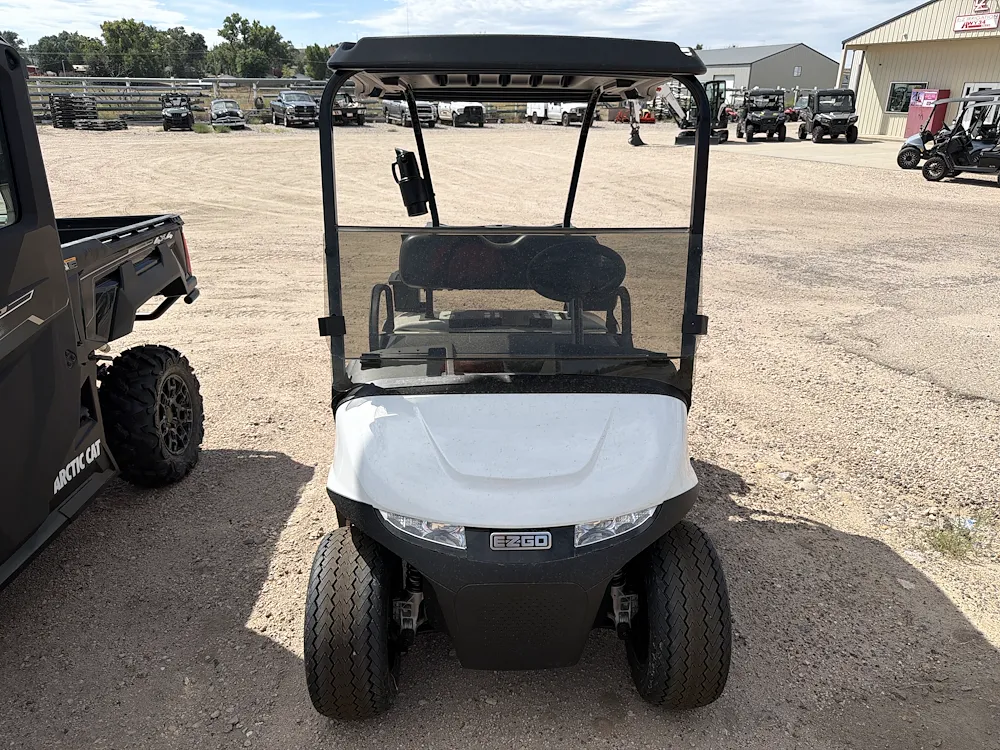 2027 E-Z-GO Valor Gas EFI