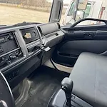 2014 HINO 268