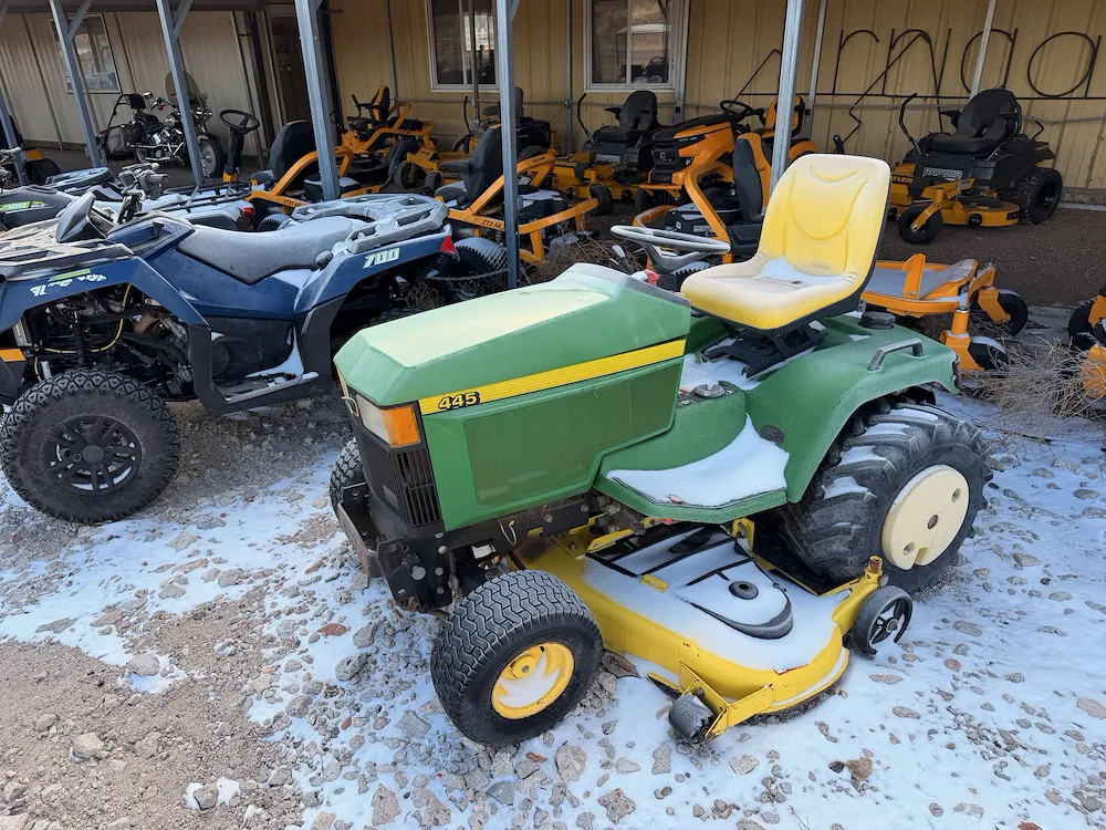 1998 JOHN DEERE 445