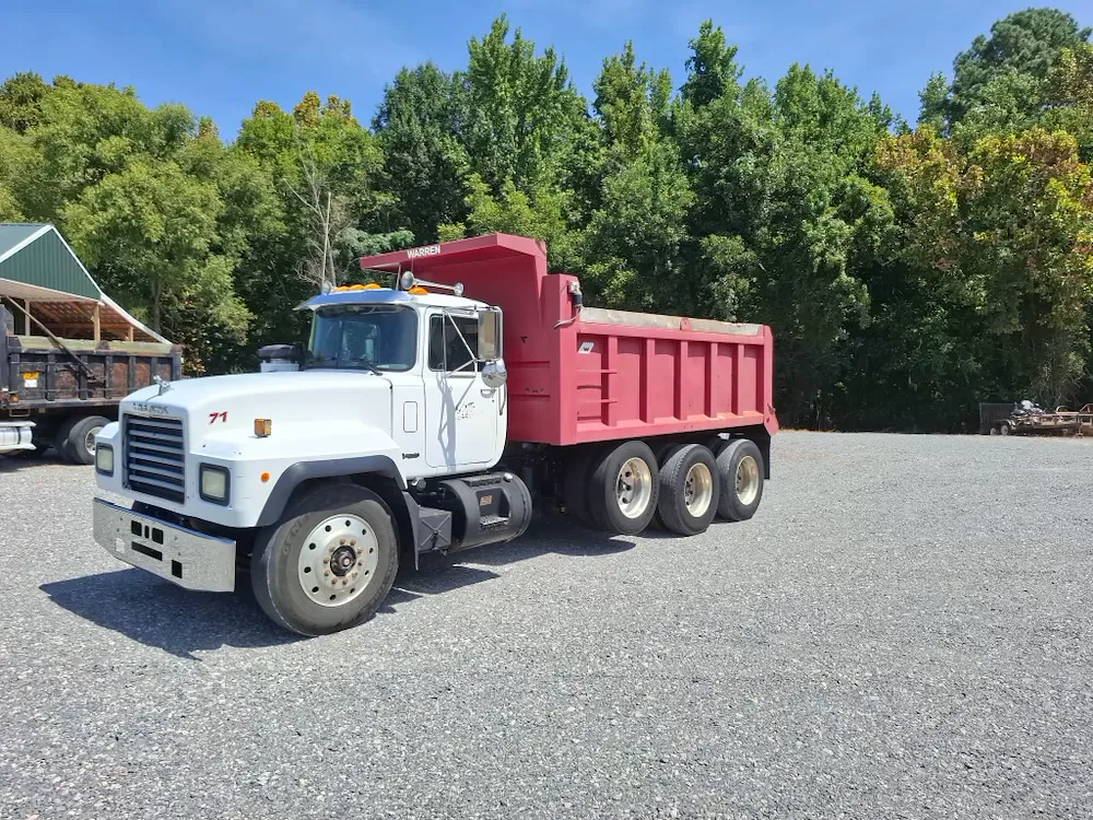 2000 MACK RD688S